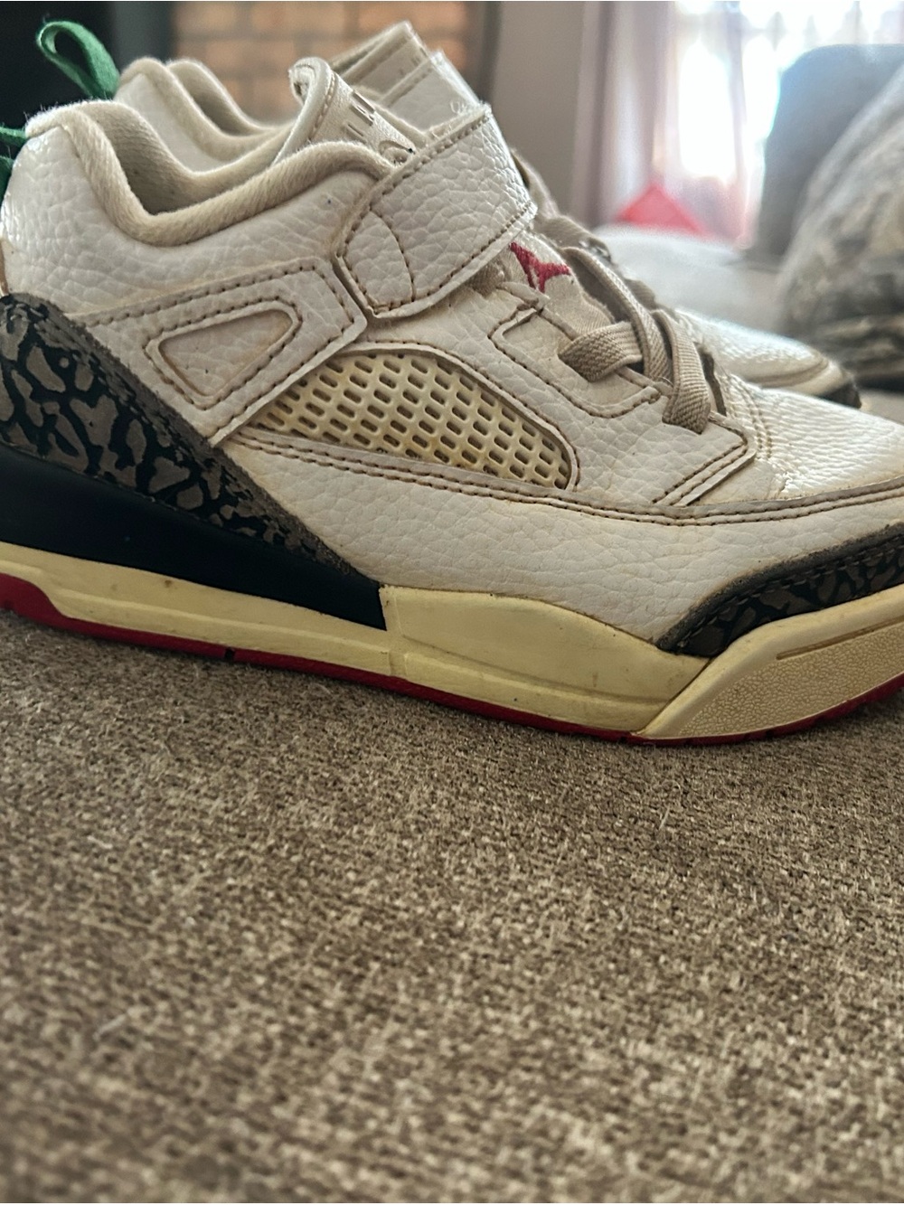 Kids Jordan’s size 13.